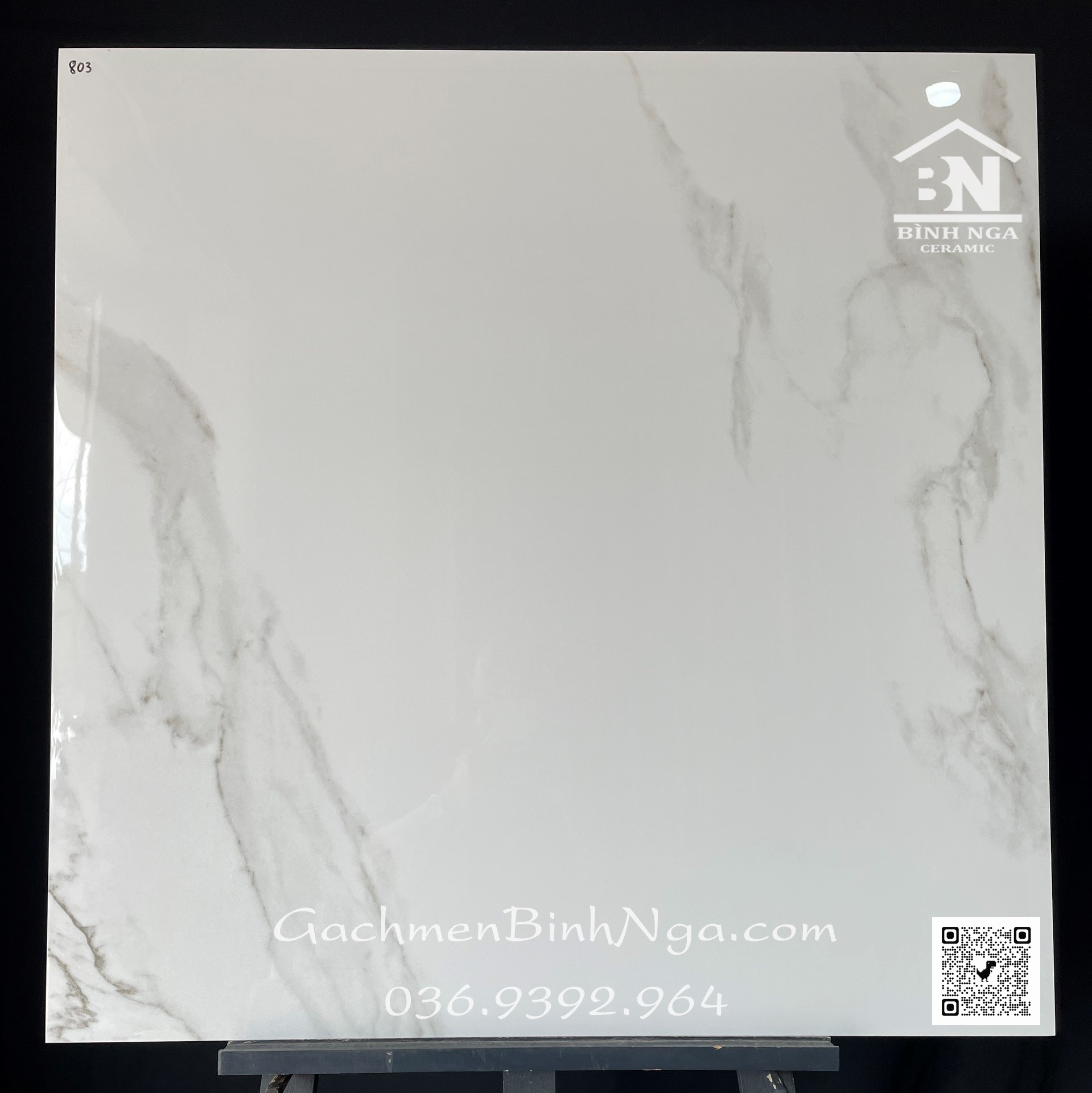 Gạch 80x80 bóng kính cao cấp màu trắng vân khói nhập khẩu