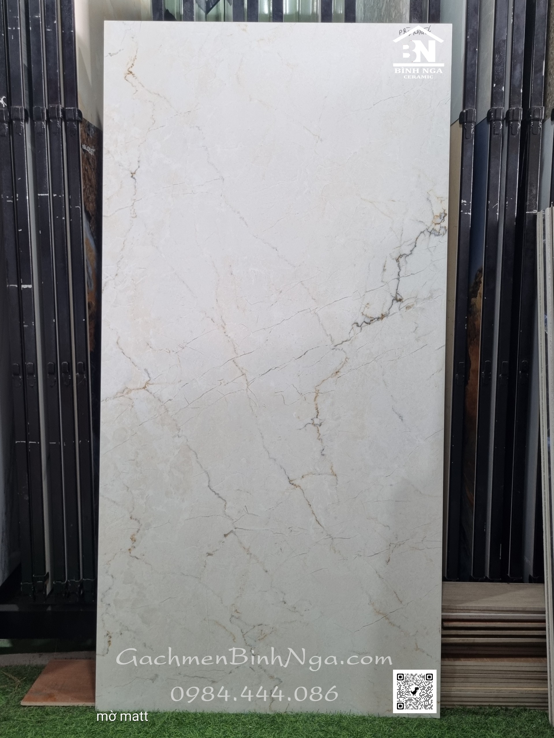 Gạch lát nền đá mờ 80x160 cao cấp màu trắng vân khói
