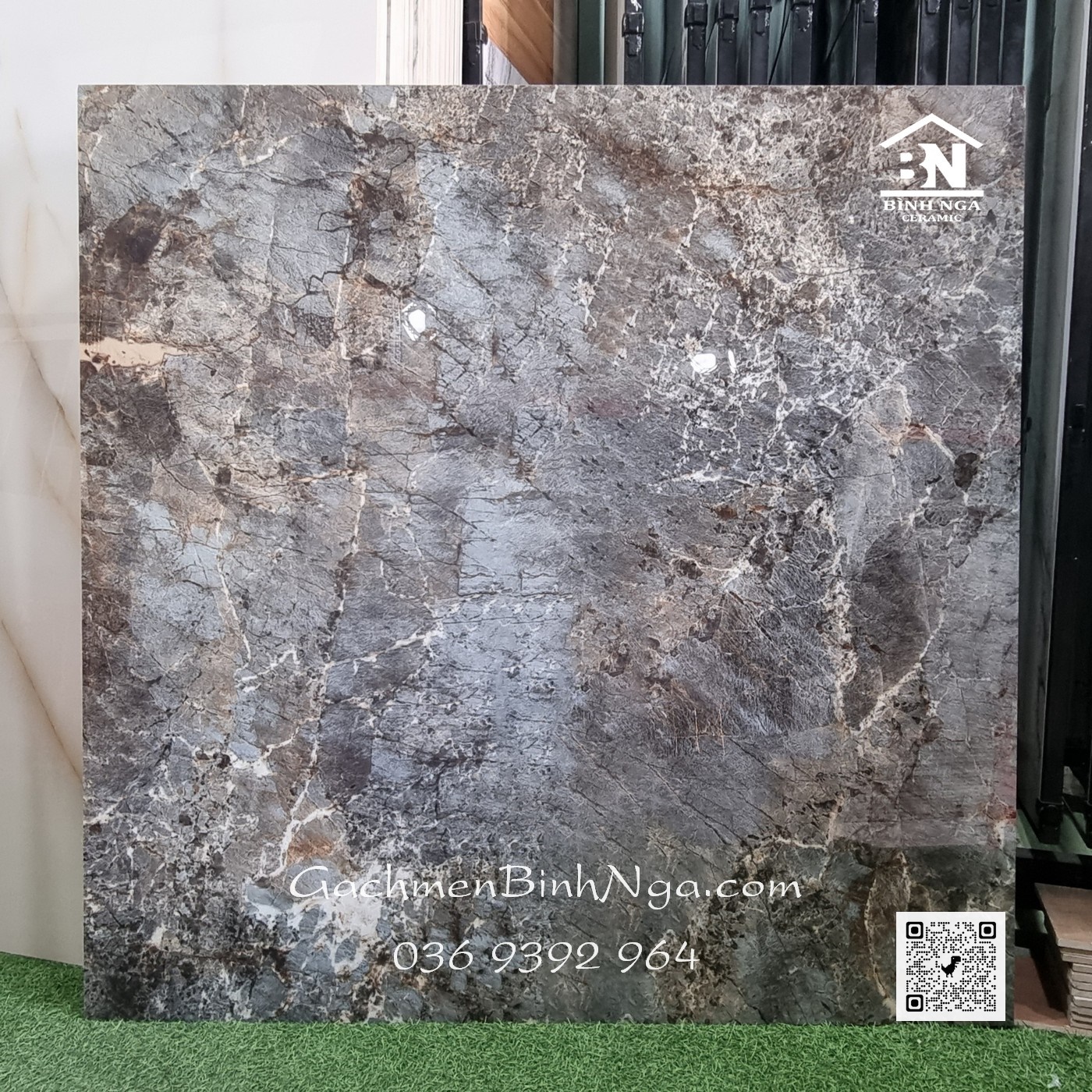 Gạch lát nền 1m2x1m2 vân đá marble xám đen bóng kính cao cấp