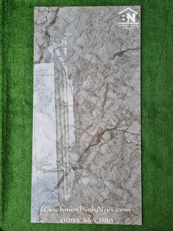 Gạch ốp tường 60x120 bóng kính màu xám vân đá tự nhiên
