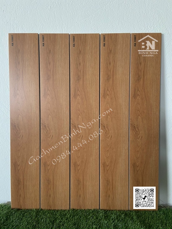 Gạch giả gỗ vân tự nhiên 15x90 ốp lát mặt tiền